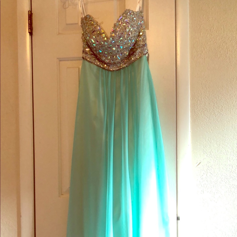 Prom dress